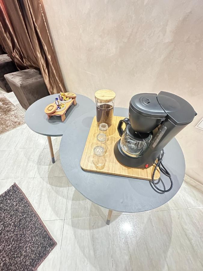 Modern Gueliz 2 Bedroom Apartment Марракеш Экстерьер фото