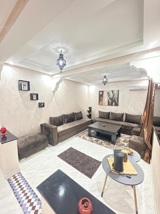Modern Gueliz 2 Bedroom Apartment Марракеш Экстерьер фото